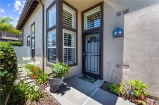 Photo #5: OC24136863 Listing 