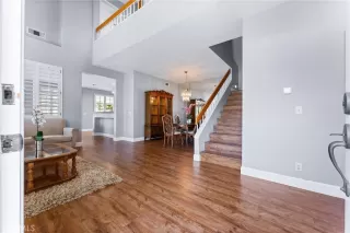 Photo #6: OC24136863 Listing 