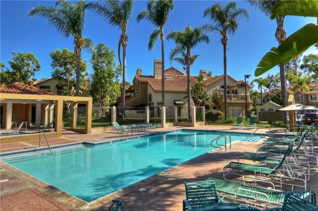 MLS: OC24137209 Condo For Sale