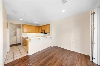 Photo #5: OC24137568 Listing 