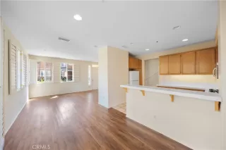 Photo #6: OC24137568 Listing 