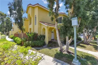 Photo #1: OC24138023 Listing 