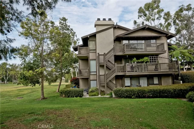 MLS: OC24138793 Condo For Sale