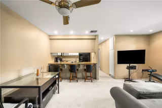 Photo #3: OC24138882 Listing 