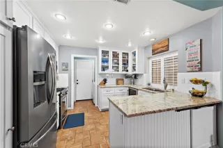 Photo #5: OC24138974 Listing 