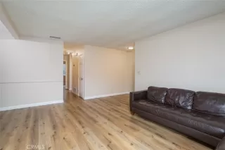 Photo #6: OC24139994 Listing