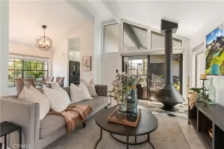 Photo #1: OC24140043 Listing 