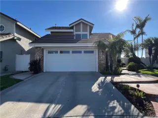 More Details about MLS # OC24140224 : 2175 VIA TECA 57