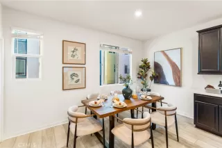 Photo #6: OC24140329 Listing 