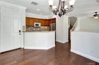 Photo #2: OC24140472 Listing 