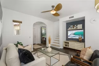 Photo #2: OC24140811 Listing 