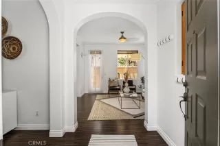 Photo #3: OC24140811 Listing 