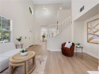 Photo #2: OC24140920 Listing 