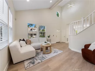 Photo #3: OC24140920 Listing 