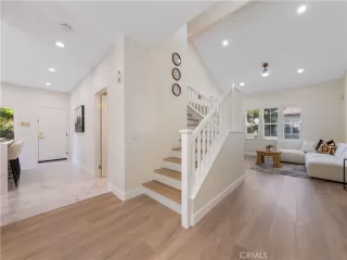 Photo #6: OC24140920 Listing 