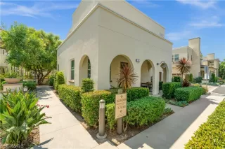 Photo #2: OC24140925 Listing 