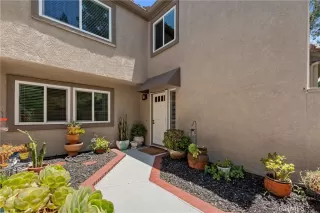 Photo #3: OC24141131 Listing