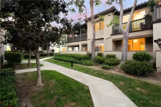 Photo #2: OC24141140 Listing