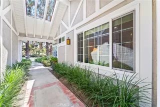 Photo #4: OC24141218 Listing