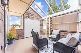 Photo #5: OC24141760 Listing 