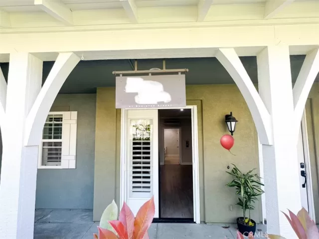 MLS: OC24142073 Condo For Sale