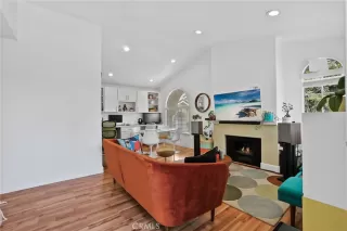 Photo #5: OC24142278 Listing 