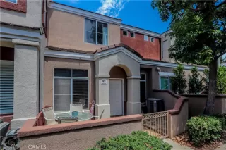 Photo #2: OC24142498 Listing