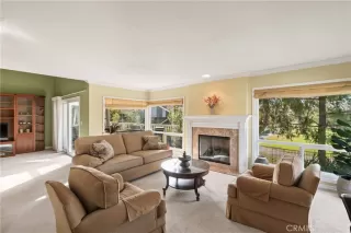 Photo #2: OC24142552 Listing 