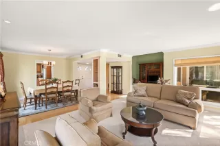 Photo #6: OC24142552 Listing 