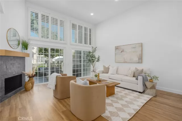 MLS: OC24142563 Condo For Sale