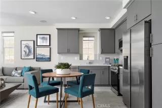 Photo #3: OC24142623 Listing 