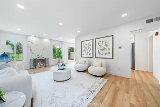 Photo #2: OC24142734 Listing 