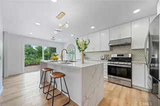 Photo #4: OC24142734 Listing 