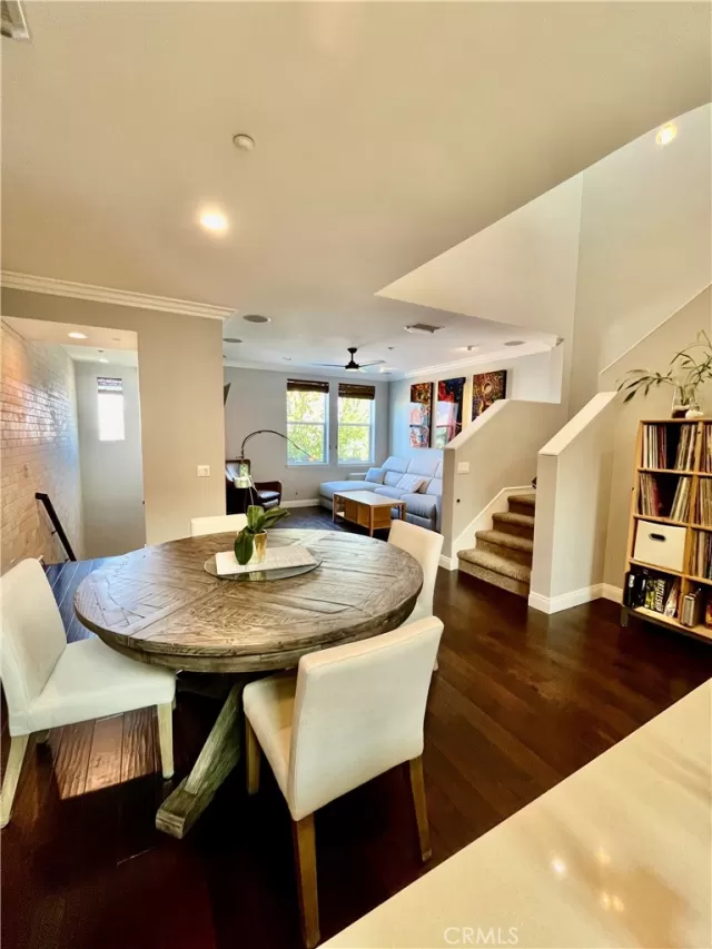 MLS: OC24142893 Condo For Sale