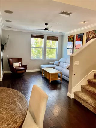 Photo #4: OC24142893 Listing 