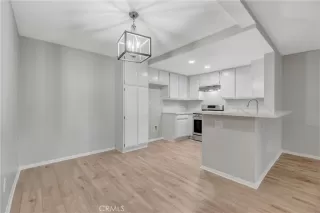 Photo #4: OC24143875 Listing 