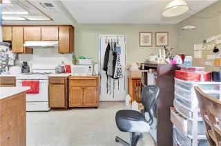 Photo #3: OC24144281 Listing