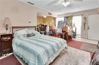 Photo #5: OC24144281 Listing