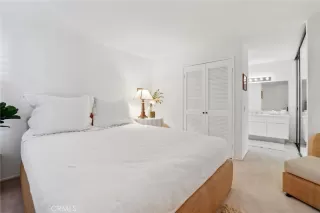 Photo #6: OC24144646 Listing 