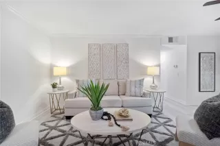 Photo #1: OC24145267 Listing 