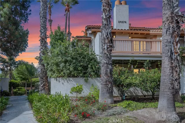 MLS: OC24146307 Condo For Sale