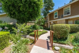 Photo #3: OC24146462 Listing 