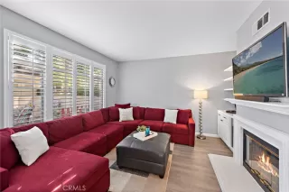 Photo #4: OC24147124 Listing 