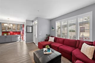 Photo #5: OC24147124 Listing 