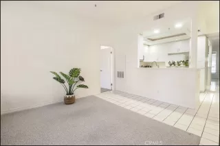 Photo #3: OC24147154 Listing