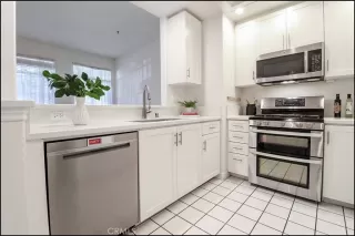 Photo #6: OC24147154 Listing