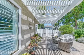 Photo #6: OC24147322 Listing