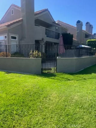 Photo #4: OC24147510 Listing