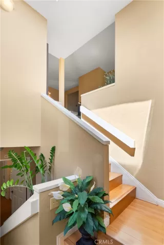 Photo #6: OC24147585 Listing 