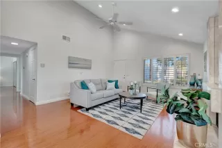 Photo #4: OC24147668 Listing 